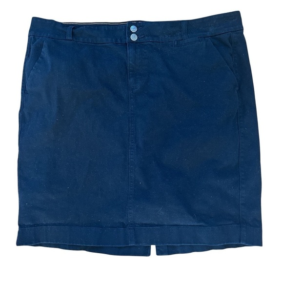 Old Navy Dresses & Skirts - Old Navy Dark Wash Denim Skirt Pockets Casual Everyday Classic Staple